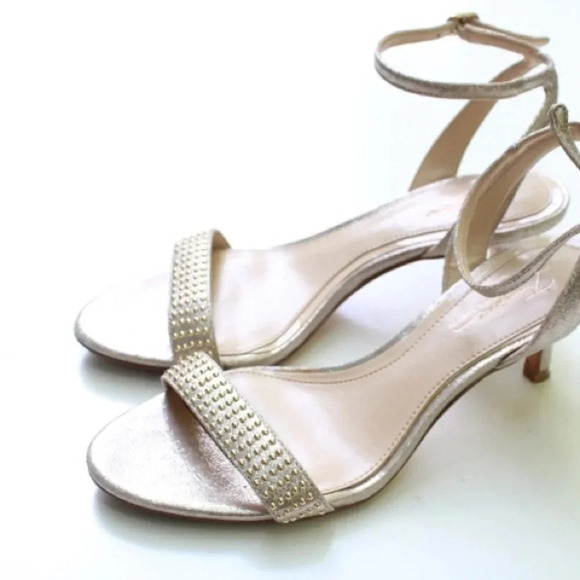 Vince Camuto Imagine sandals - Picture 7 of 10